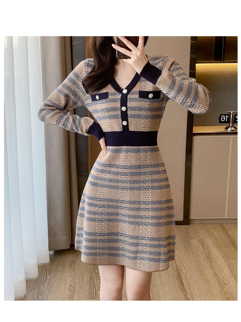 【dress】Vネックワンピース　M25463