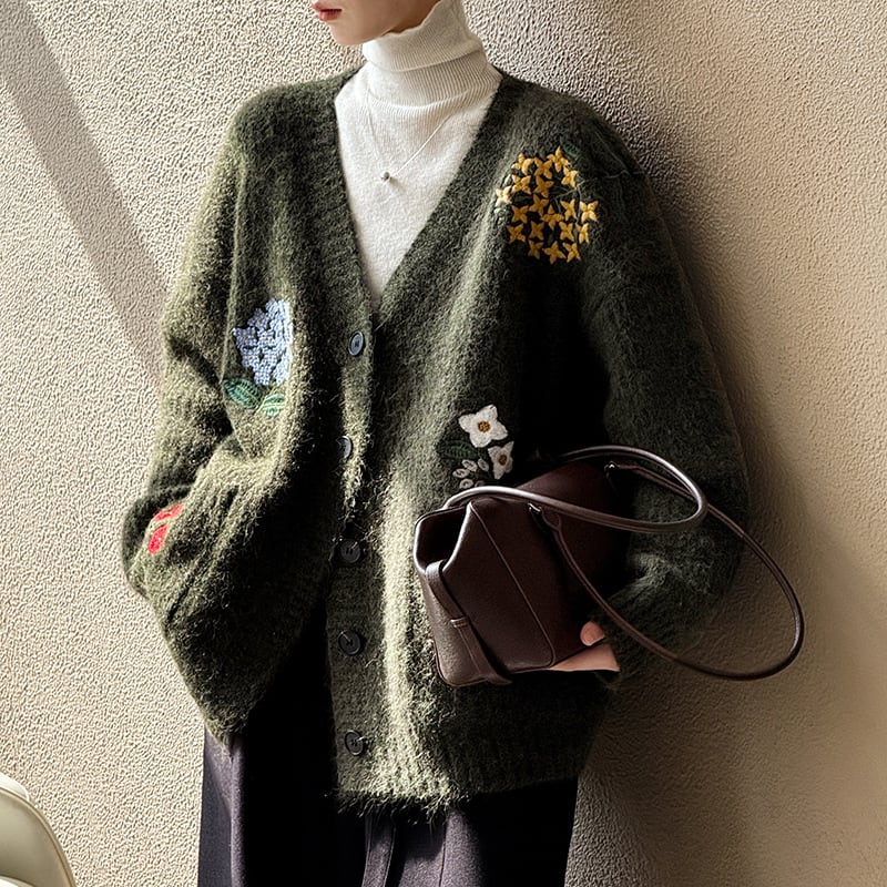 【outer】フラワー刺繡ニットカーディガン Q6972