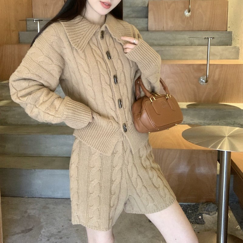 【set】ニットカーデ×ショートパンツセット　M26106