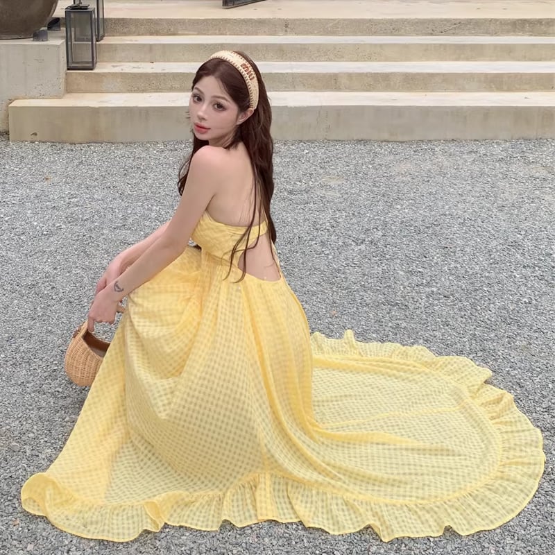 【dress】オープンバックホルターネックワンピース Q8316