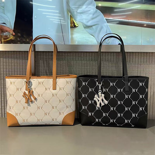 【小物】2色大容量バッグF8114