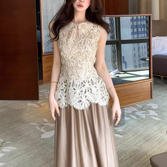 【set】カットワークレーストップス×ロングスカートセット Q8410