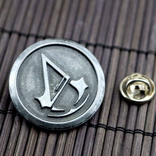 【GOODS】アサシン クリード プローチ Q2231