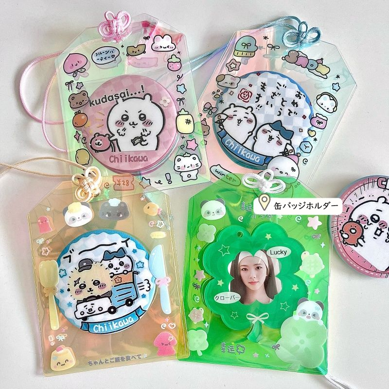 【GOODS】PVC 御守り トレカ 缶バッジ ホルダー 4点セット Q2537