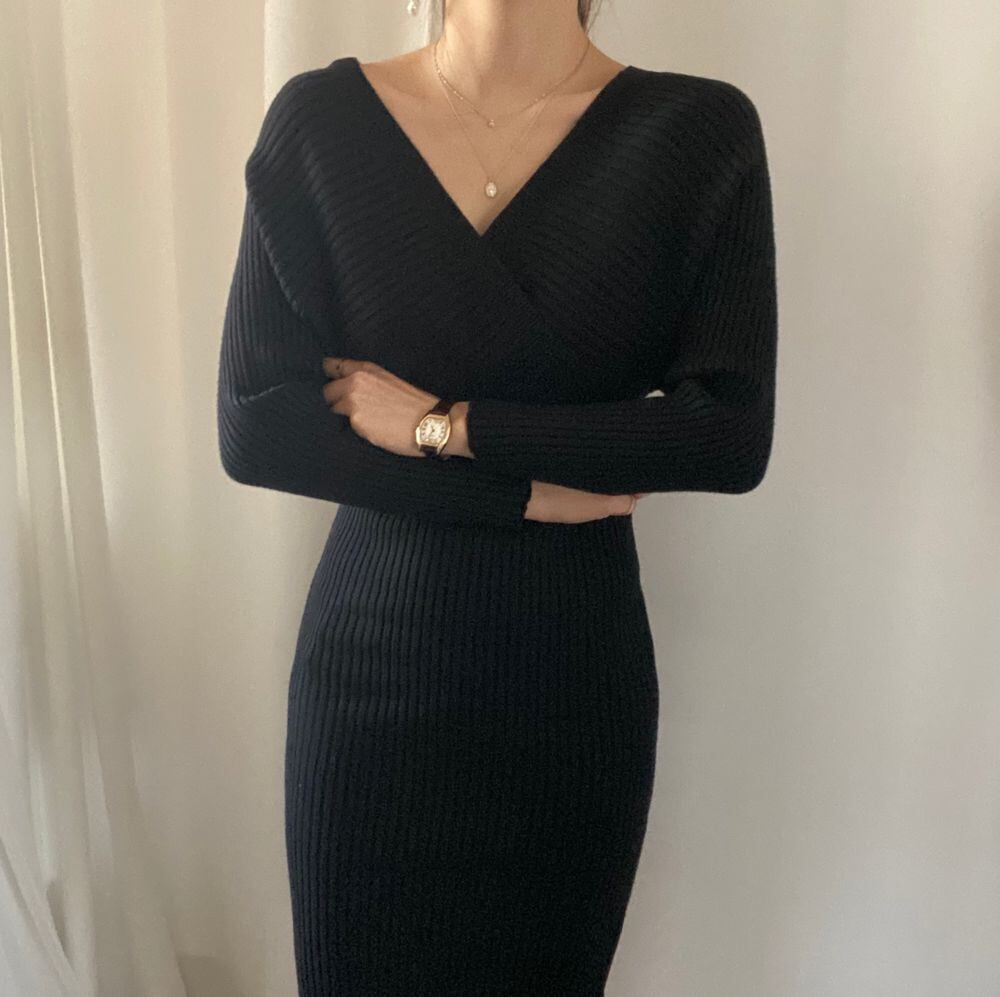 【dress】好感度UP!気質満点 韓国系スリット体型カバー長袖Vネック着痩せニットワンピース G2947
