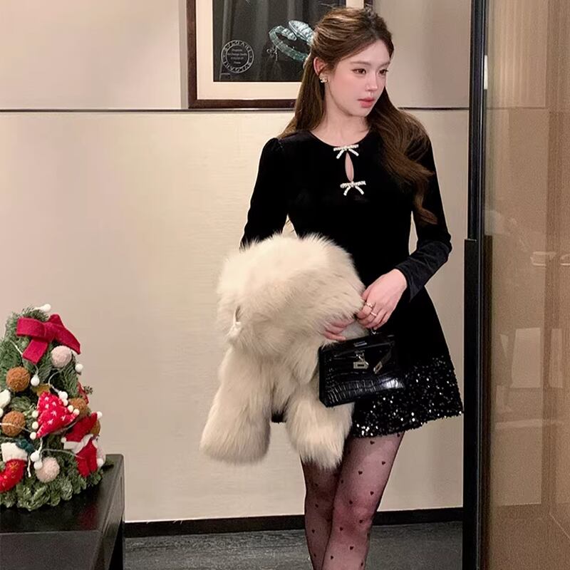 【dress】スパンコール付きミニワンピース Q7889