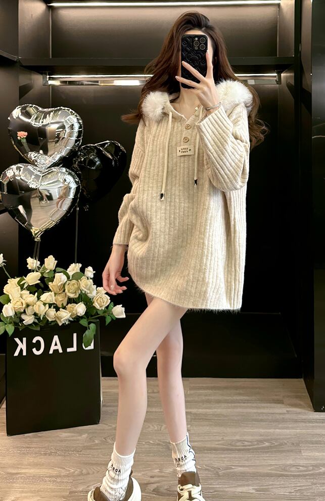 【tops】フードファー付きニットトップス Q7358