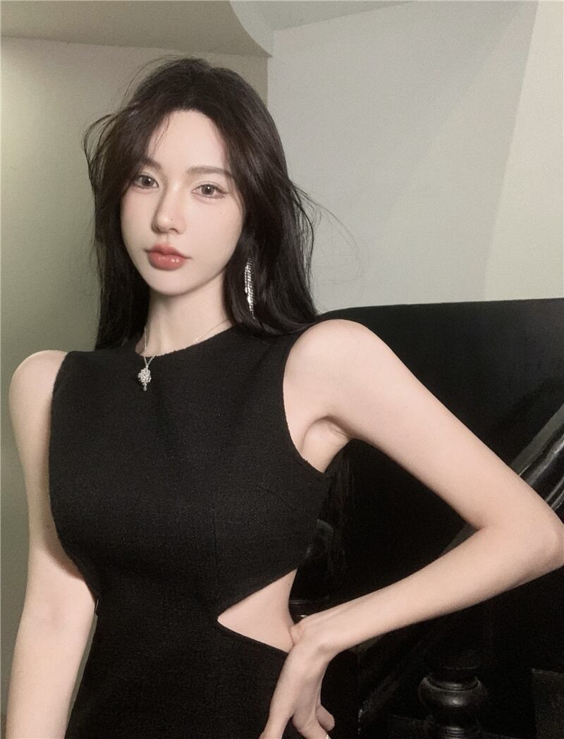 【dress】お値段以上！夏新作2色ラウンドネックノースリーブ二次会披露宴ワンピースF5558