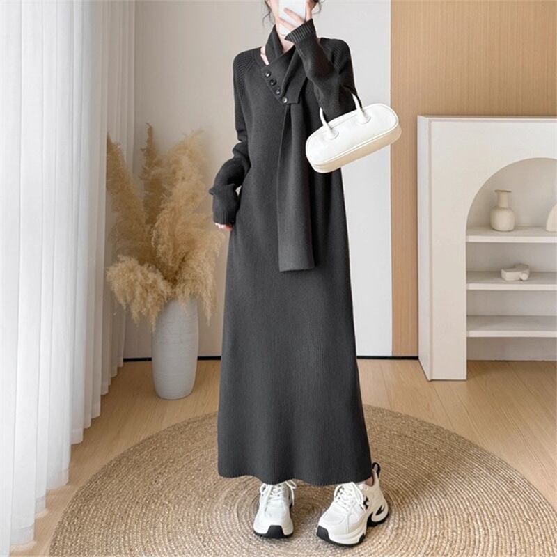 【dress】マフラー付きロングニットワンピース Q7315