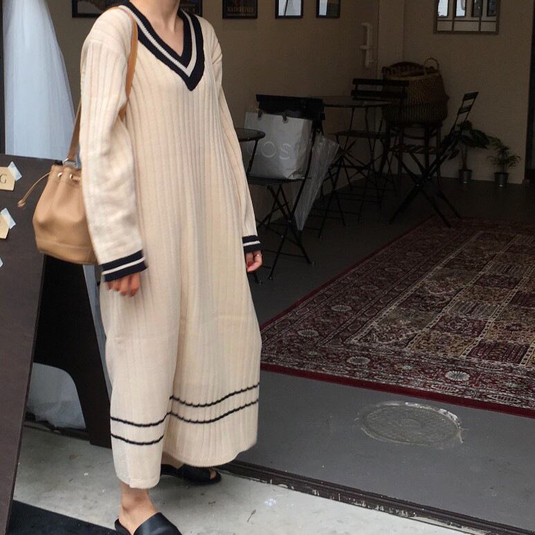 【dress】Vネックニットワンピース　M18488