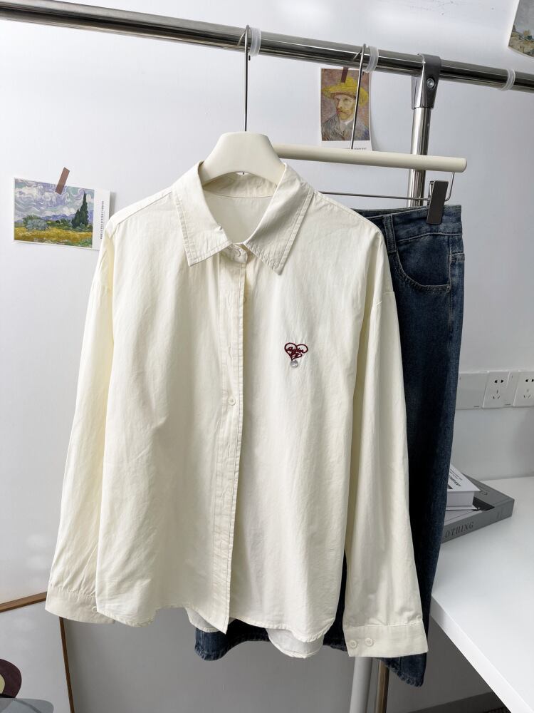 【tops】刺繍シャツ　M29909
