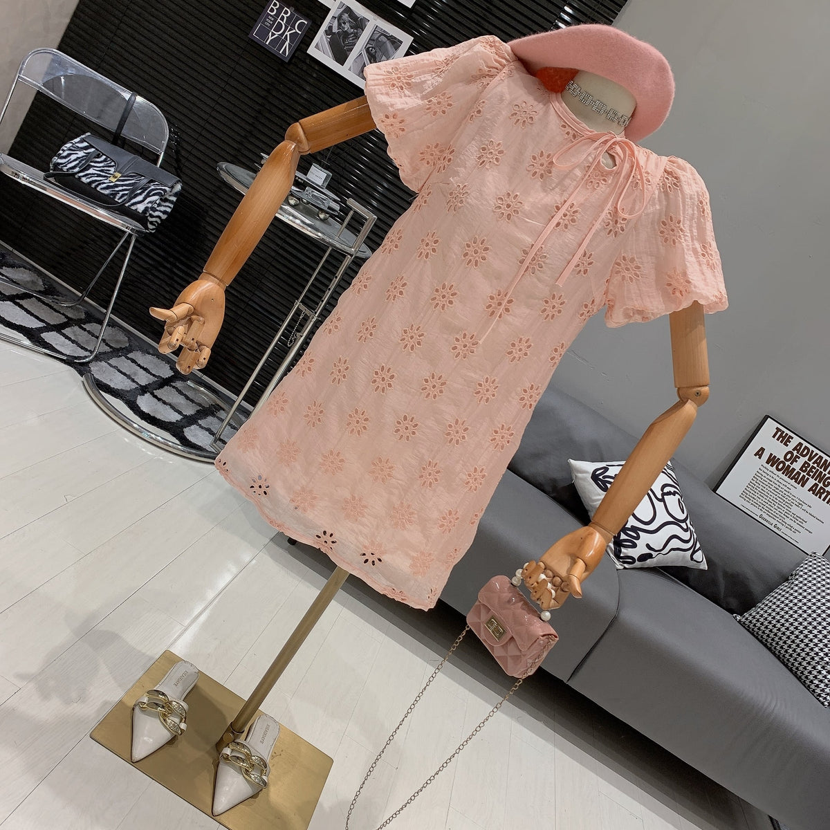 【dress】カットワークワンピース　M24001
