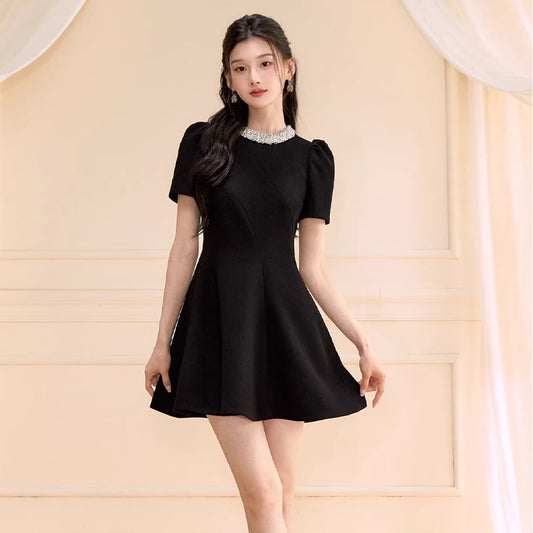 【dress】パール付きAラインフレアワンピース Q8463