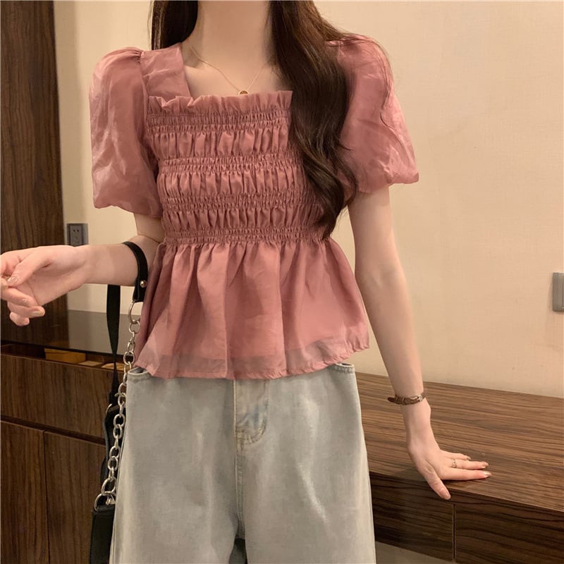 【tops】スクェアネックギャザーブラウスF7543