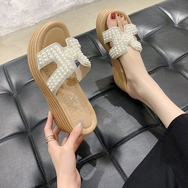 【Shoes】パール付き厚底サンダル Q8432