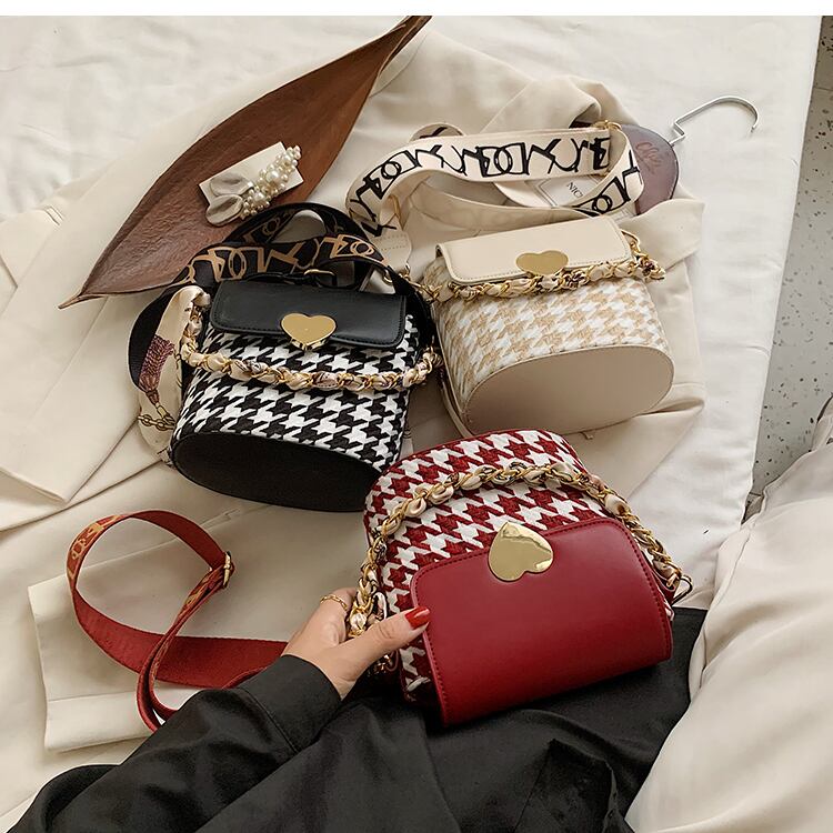 【小物】金属飾り肩掛けハンドバッグ切り替えエレガントチェーンバッグ