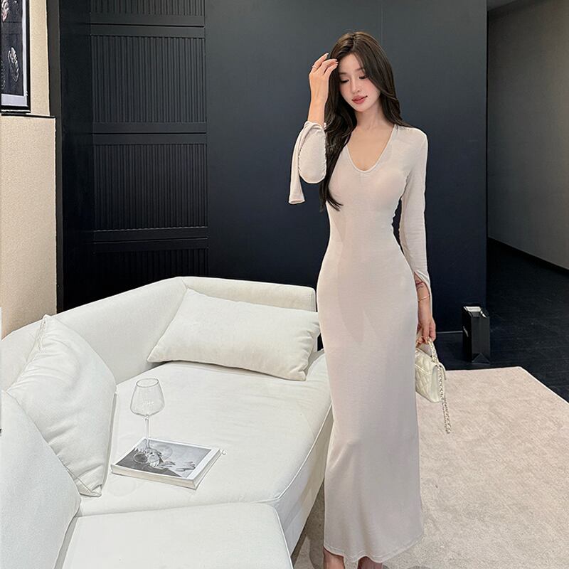 【dress】バックオープンニットワンピース Q6909