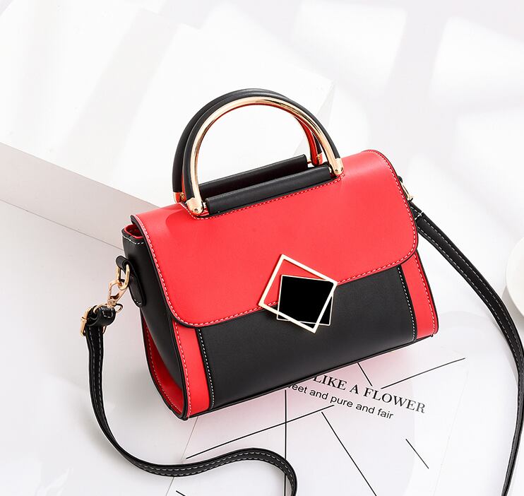 【小物】ファッション 合わせやすいシンプル肩掛け斜め掛けメッセンジャーバッグ G2617