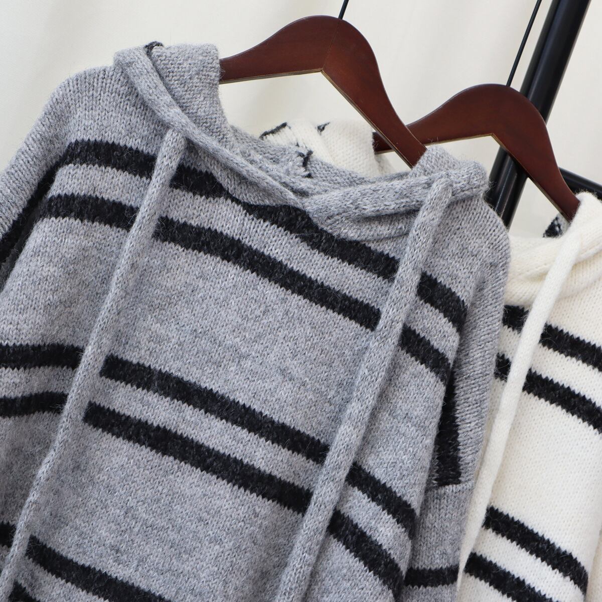 【tops】ボーダー柄ニットセーター　M19097