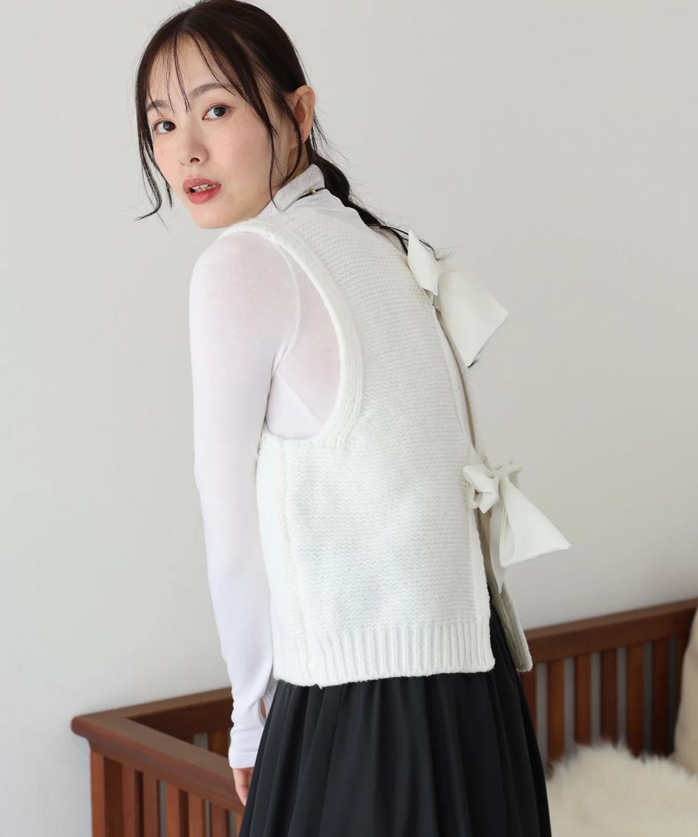 【tops】バックリボンニットベスト　M26367