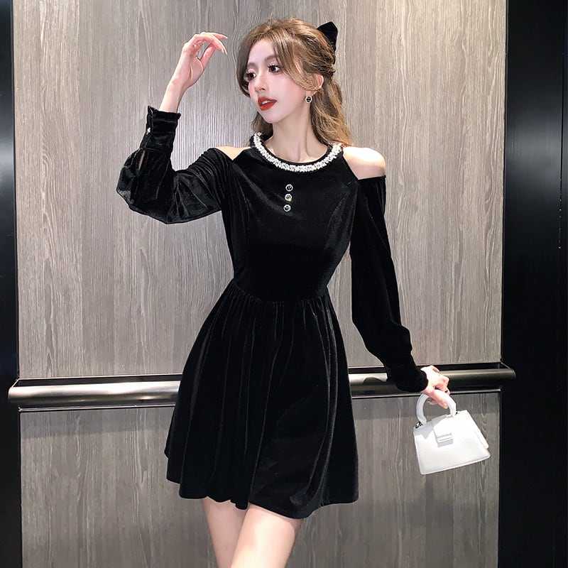 【dress】オフショルダーワンピース　M18564