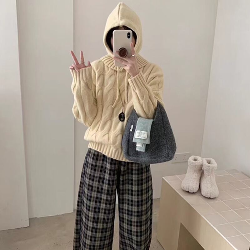 【tops】ニットセーター帽子付き　M28620