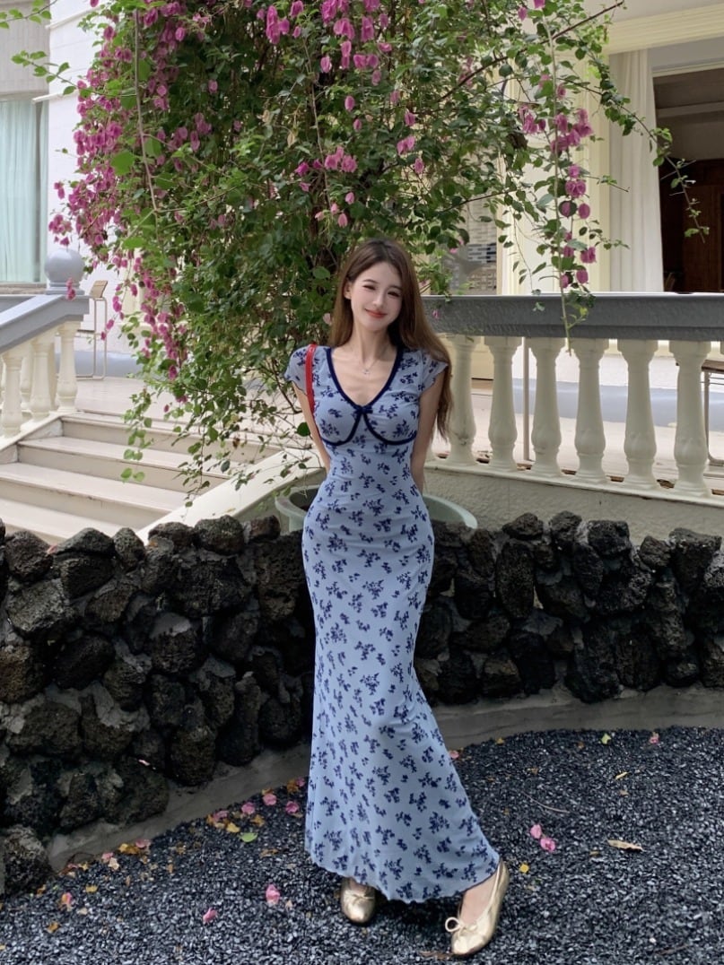 【dress】Vネック花柄ワンピース　M24058
