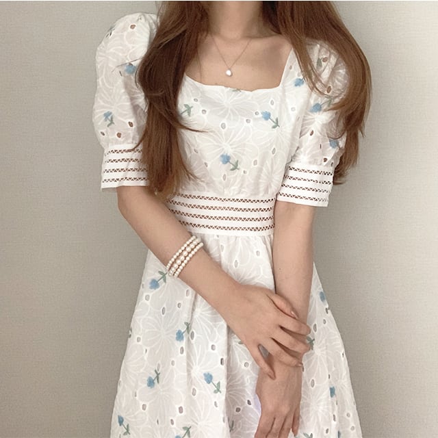 【dress】気質スウィート刺繍着痩せスクエアネック透かし彫りパフスリーブ花柄配色ワンピースF0035