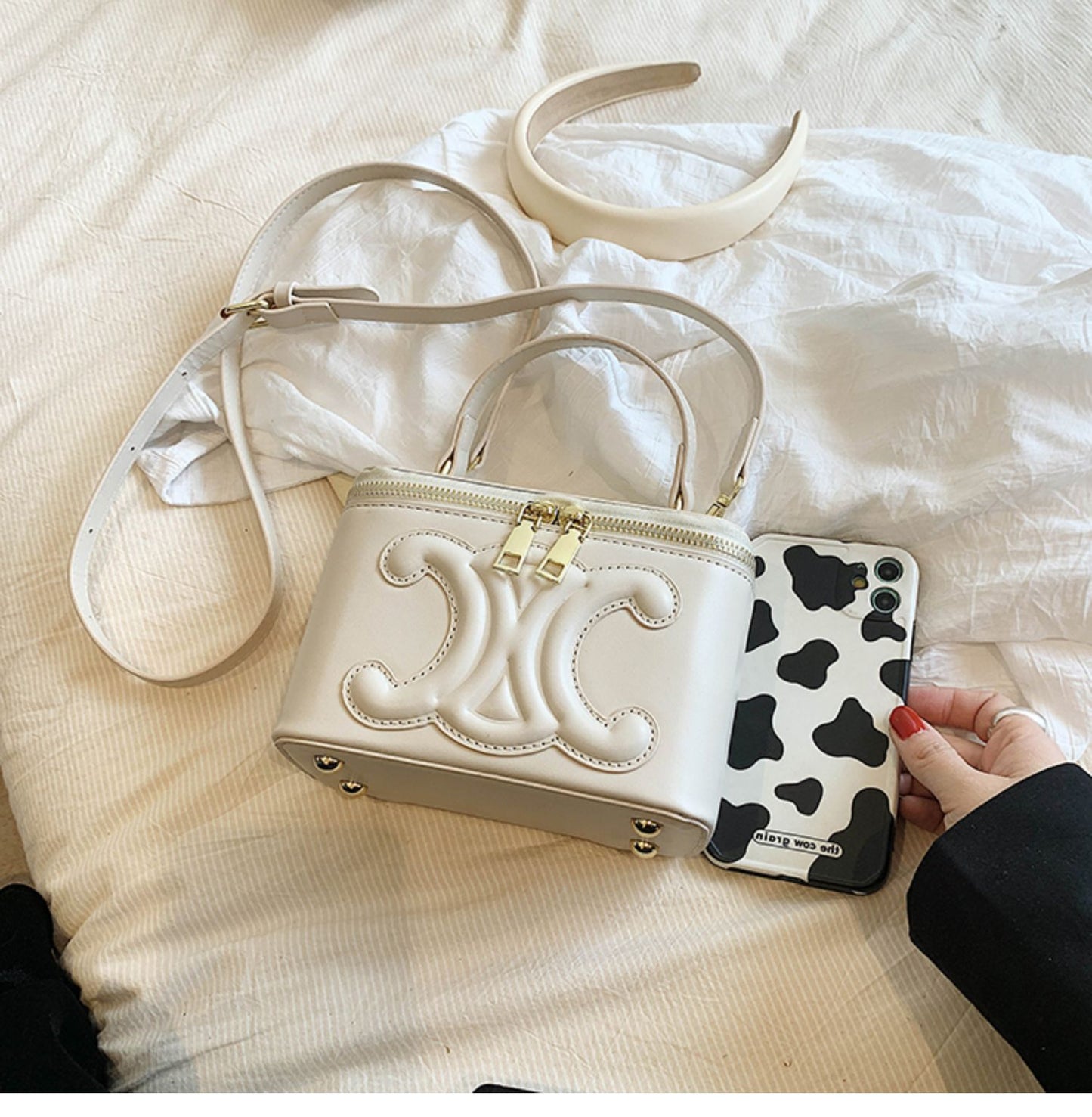 【小物】INS風メッセンジャーバッグG21591