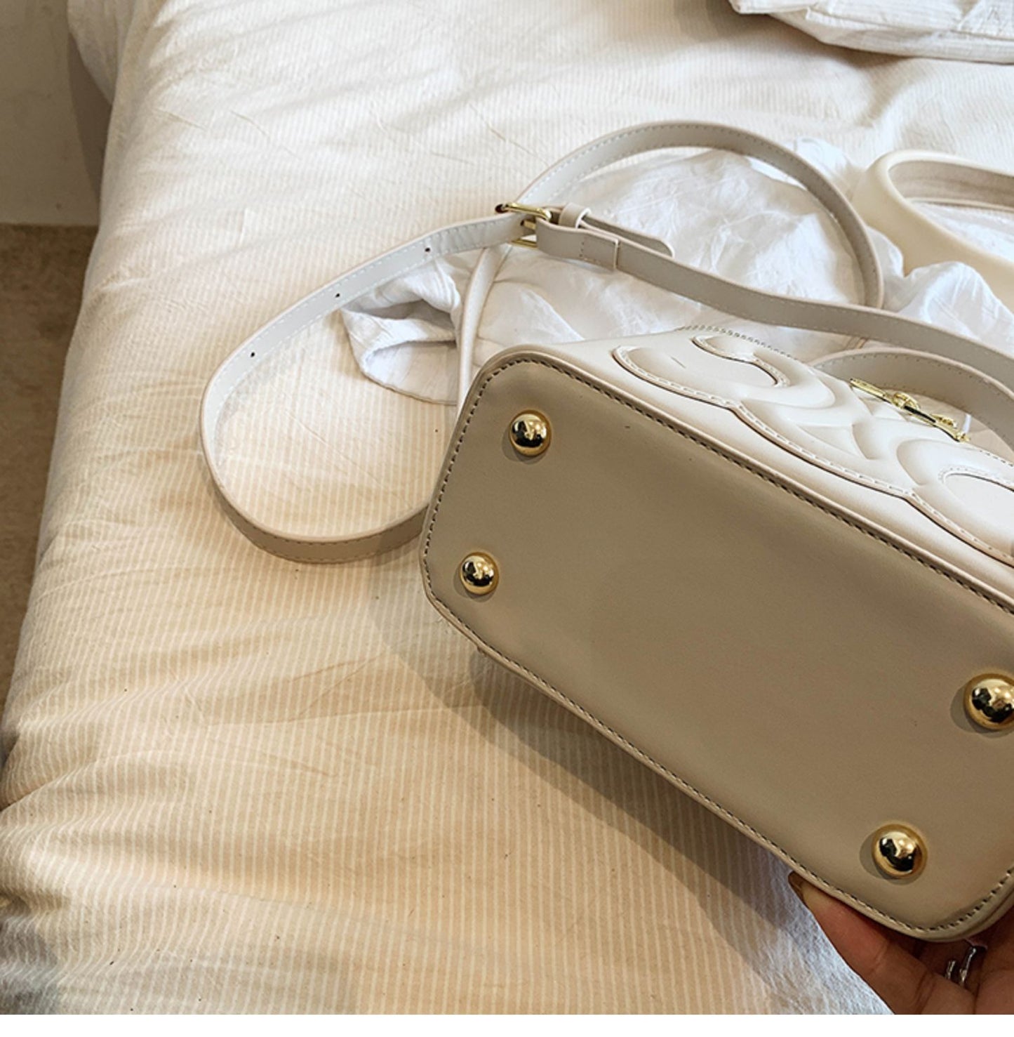 【小物】INS風メッセンジャーバッグG21591