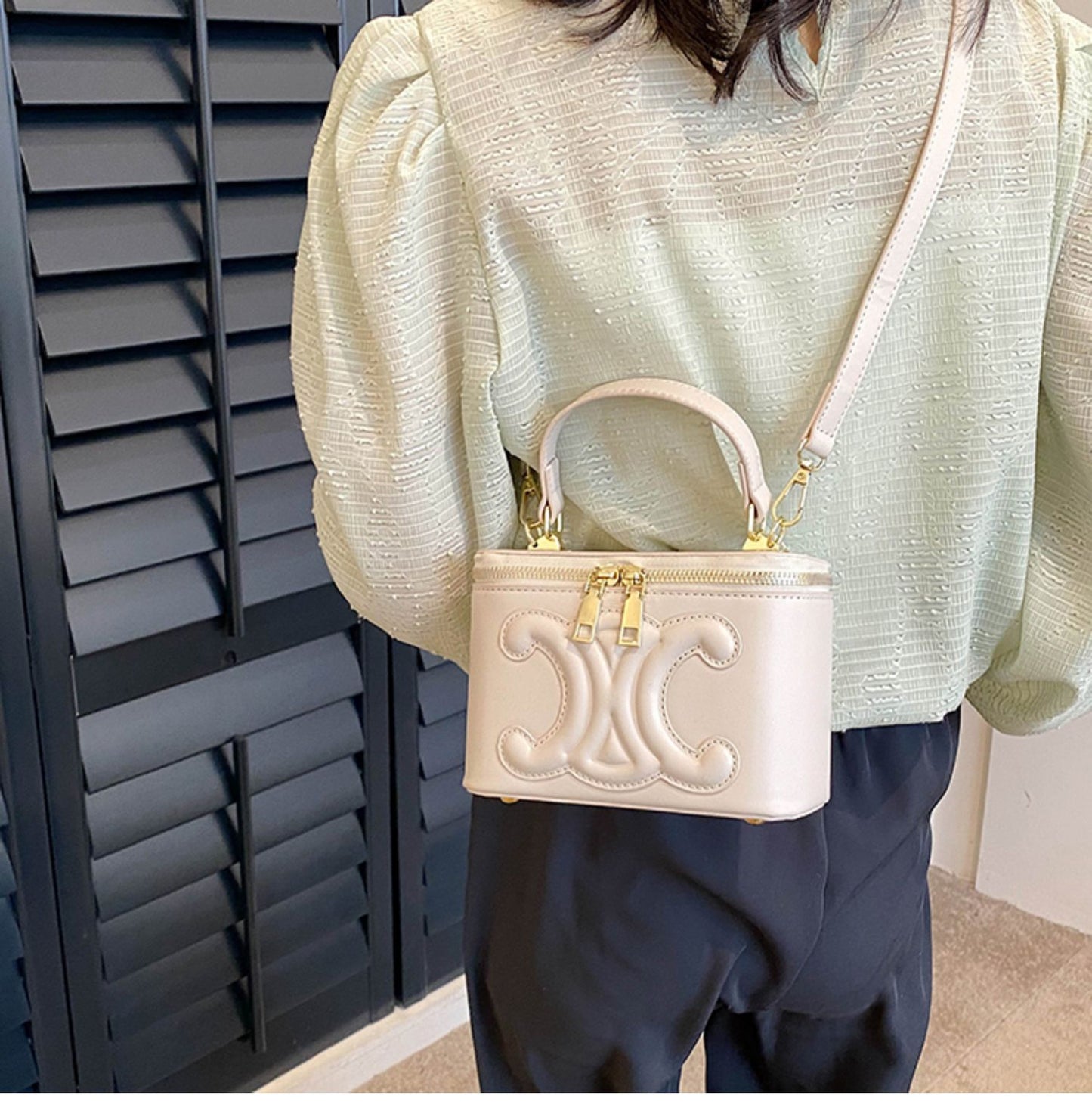 【小物】INS風メッセンジャーバッグG21591