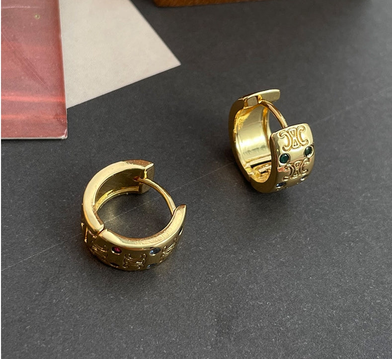 【小物】英字柄ピアスアクセサリーG21652