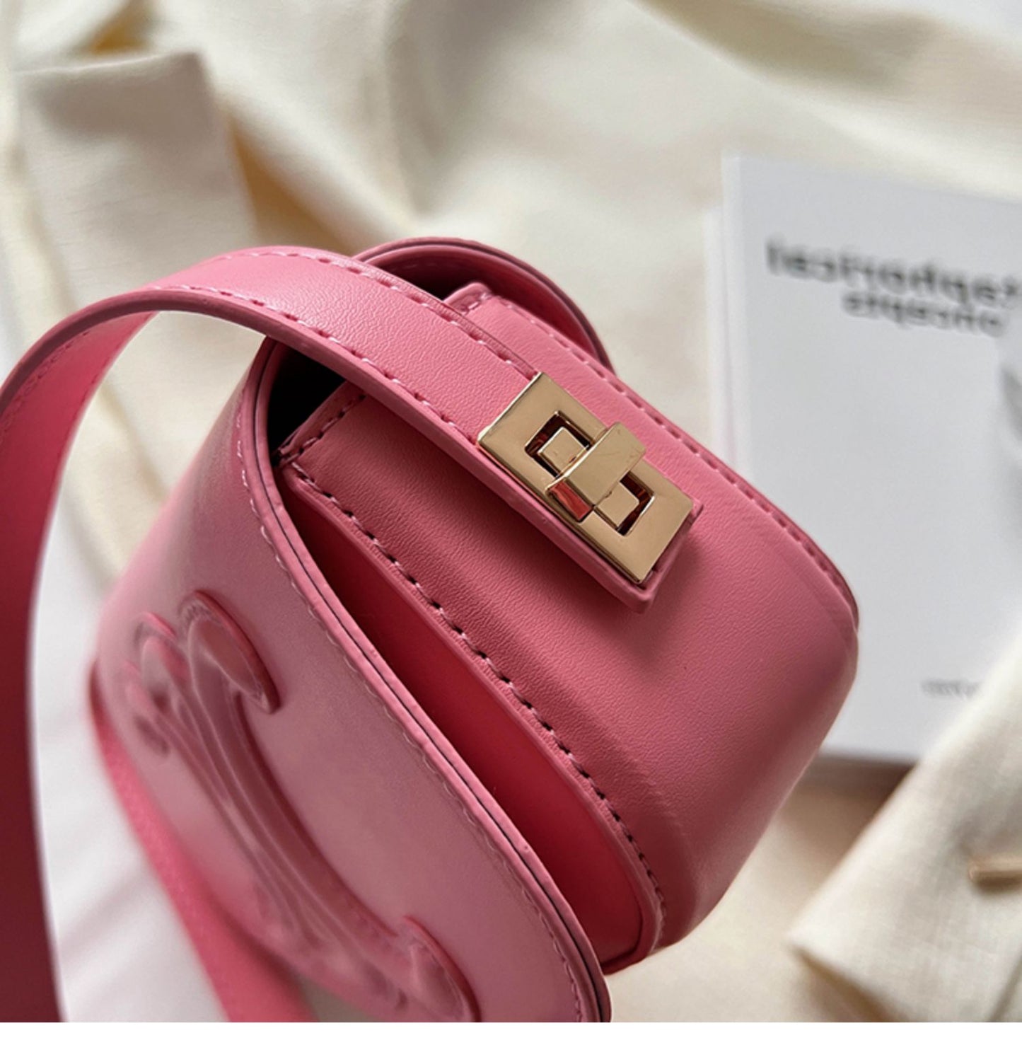 【小物】ファッションメッセンジャーバッグG21756