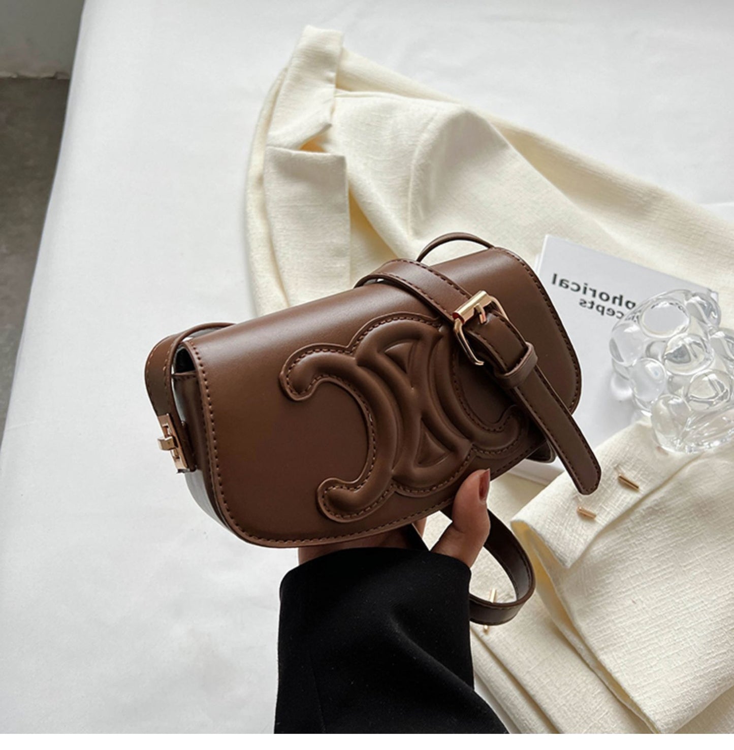 【小物】ファッションメッセンジャーバッグG21756