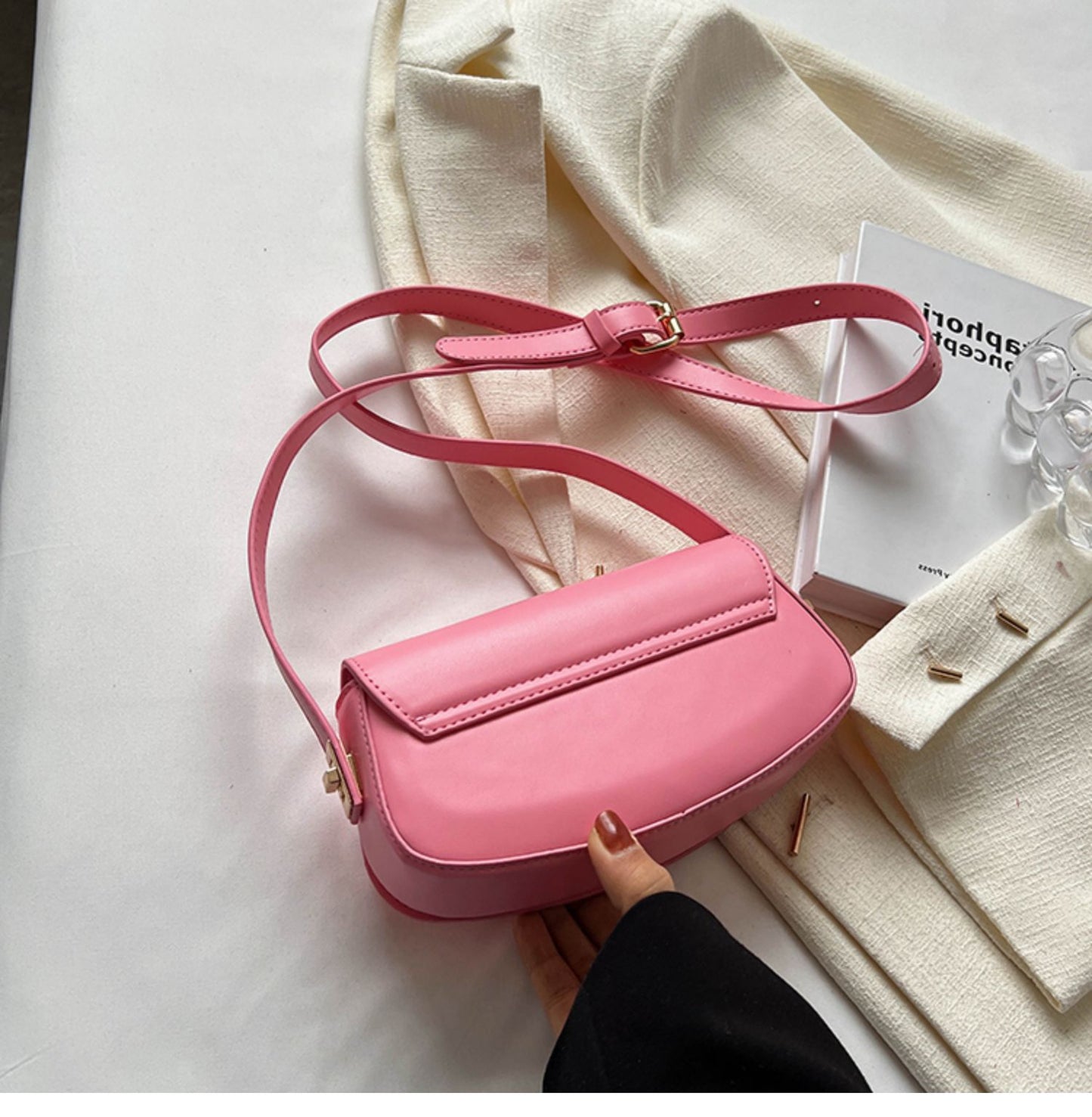 【小物】ファッションメッセンジャーバッグG21756