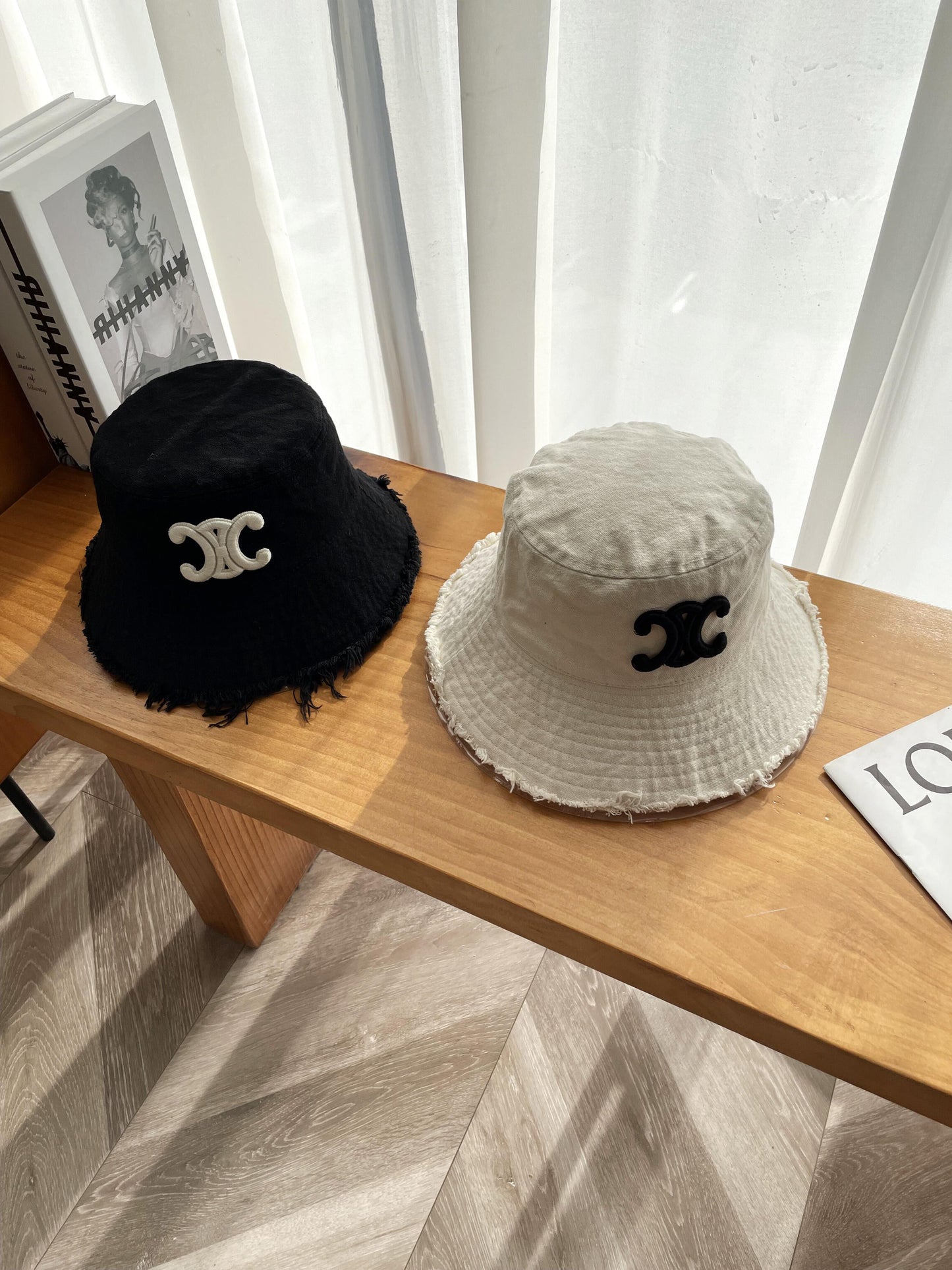 【小物】英字柄小顔効果サファリハットG21759