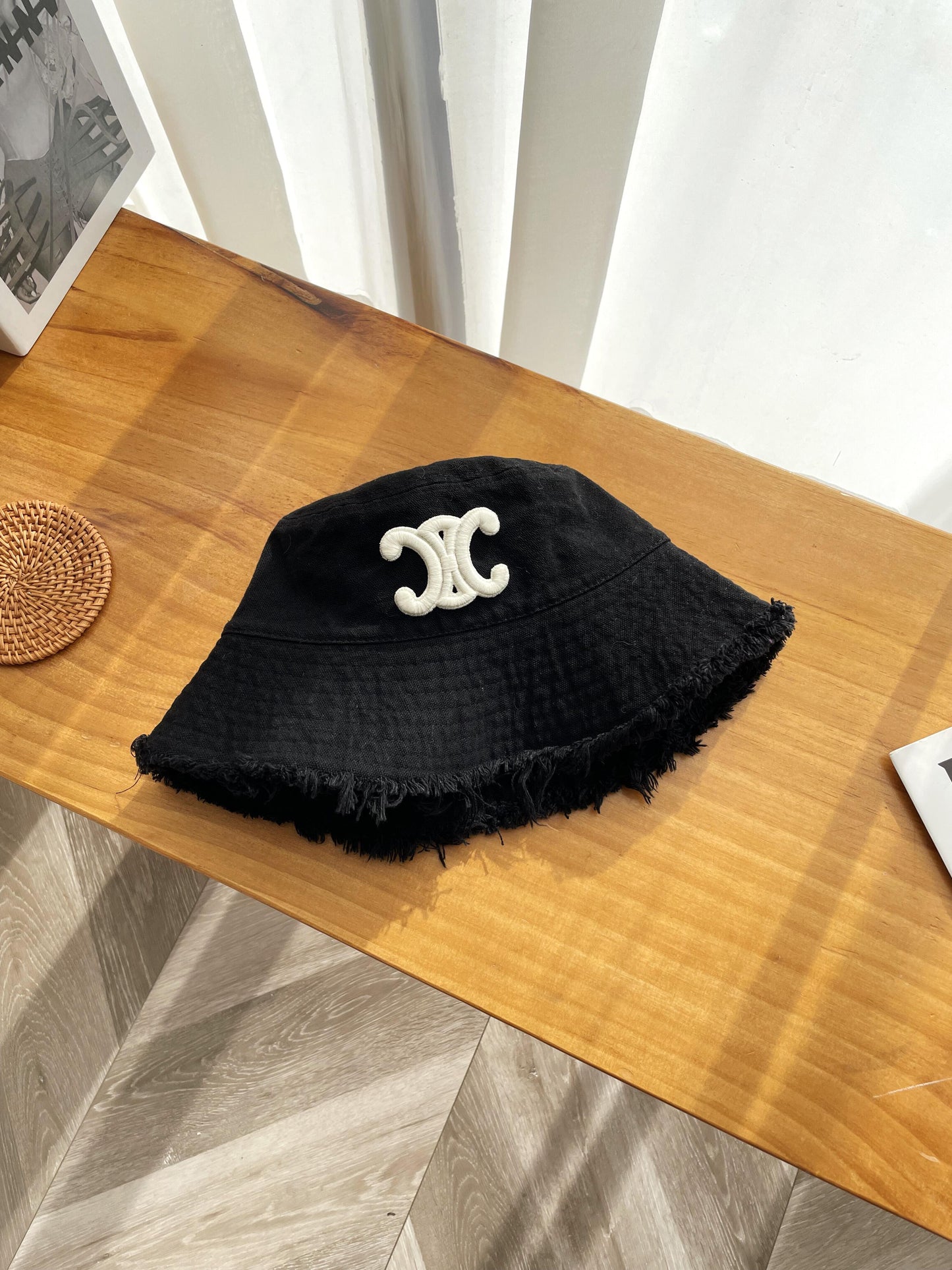 【小物】英字柄小顔効果サファリハットG21759