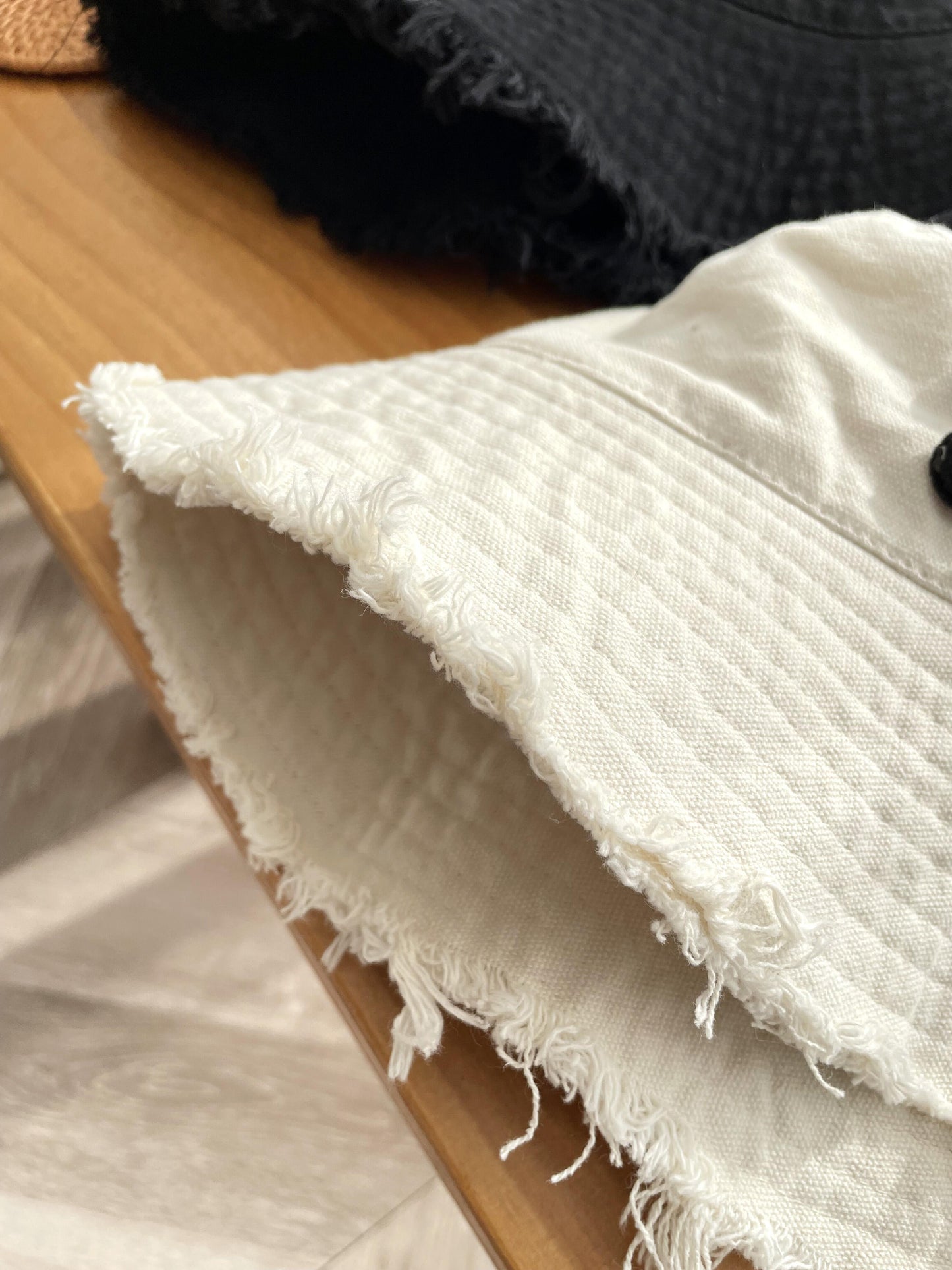 【小物】英字柄小顔効果サファリハットG21759