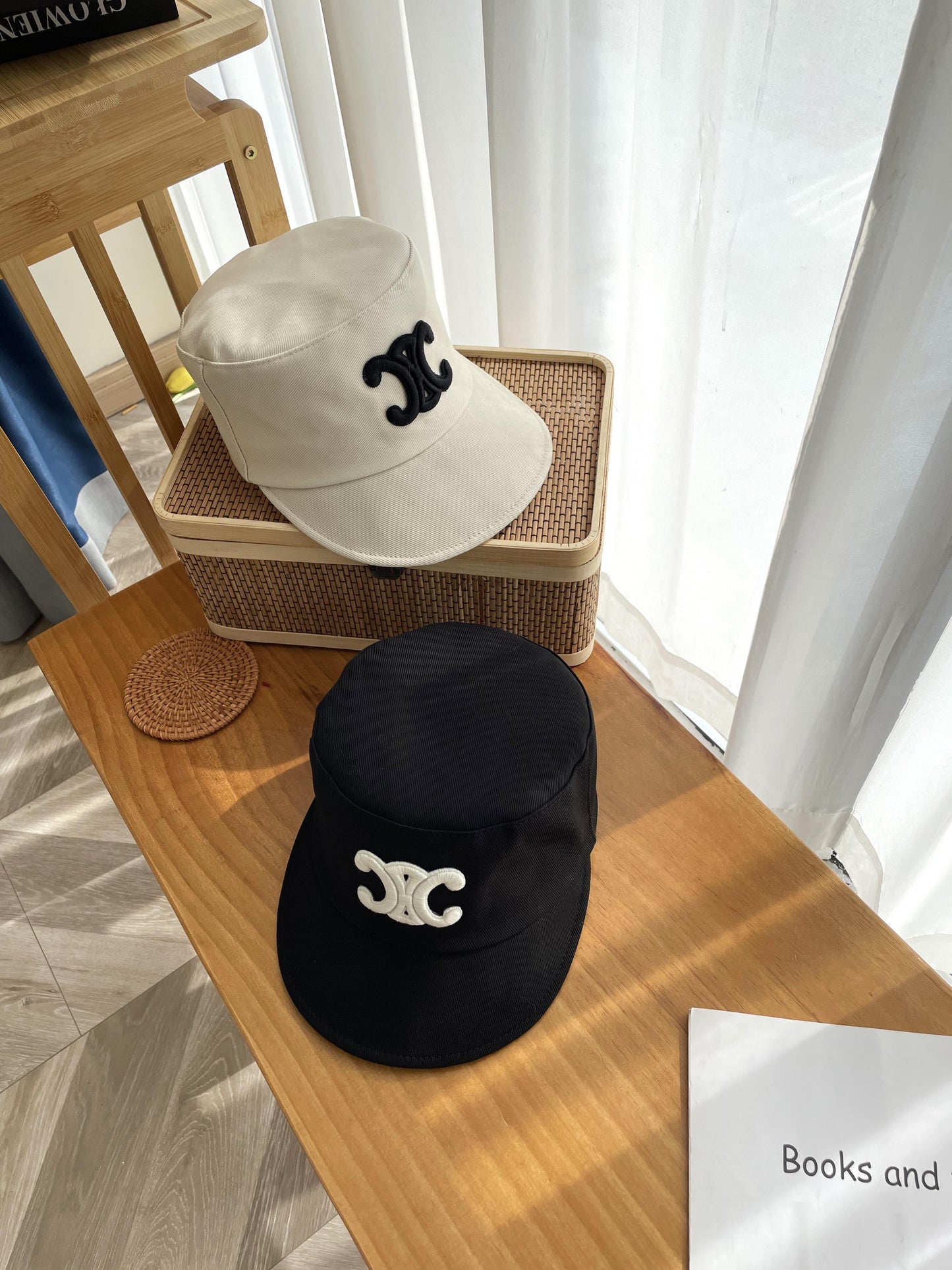 【小物】英字柄小顔効果 帽子G21760