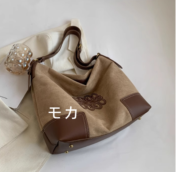 【小物】大容量ショルダーバッグG21772