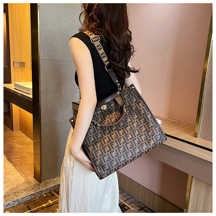 【小物】プリントOL通勤ショルダーバッグG21799