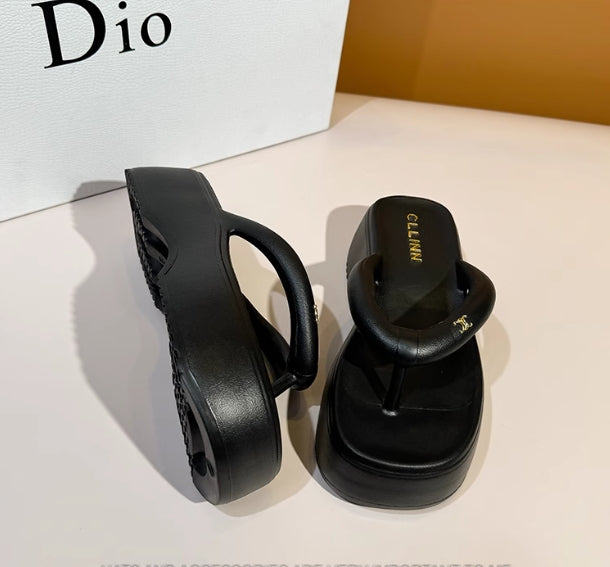 【shoes】厚底履きやすいサンダルG21850