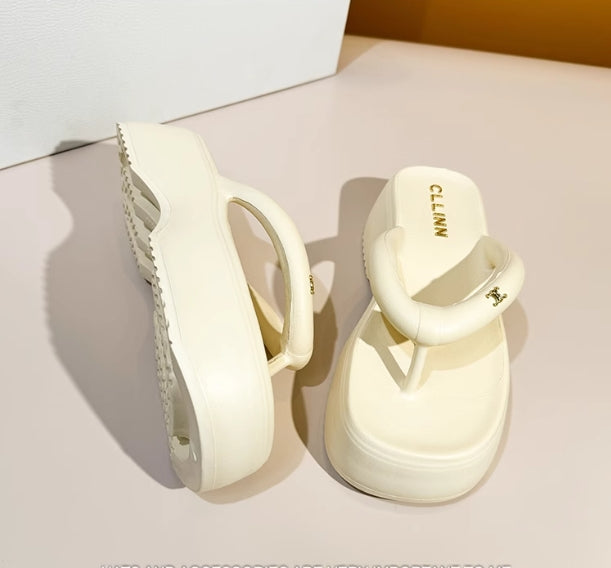 【shoes】厚底履きやすいサンダルG21850