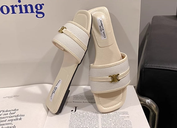 【shoes】スクエアトゥサンダルG21851