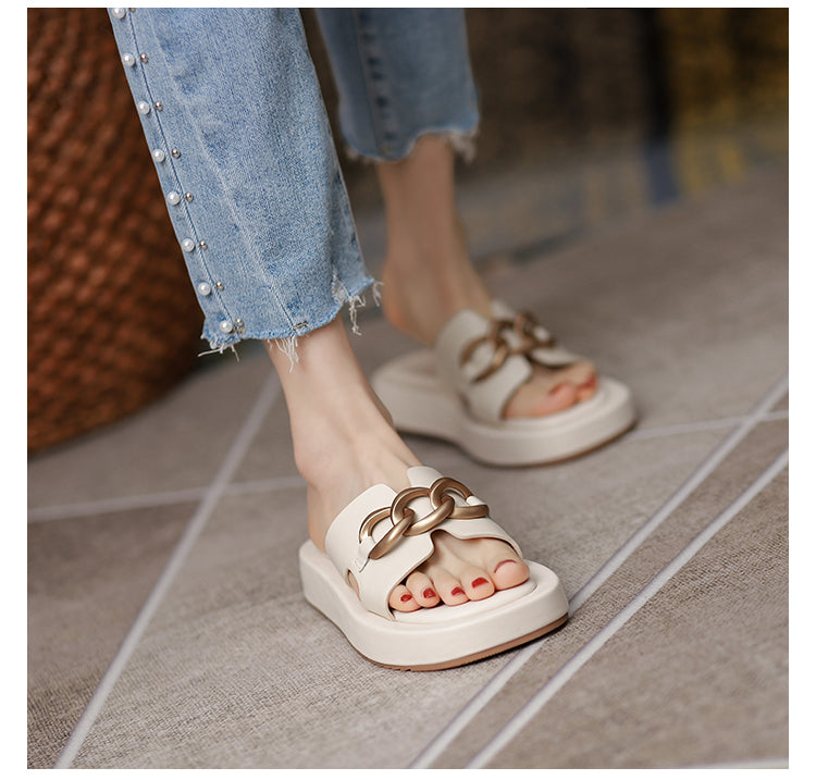 【shoes】2色選択可 厚底サンダルG21873