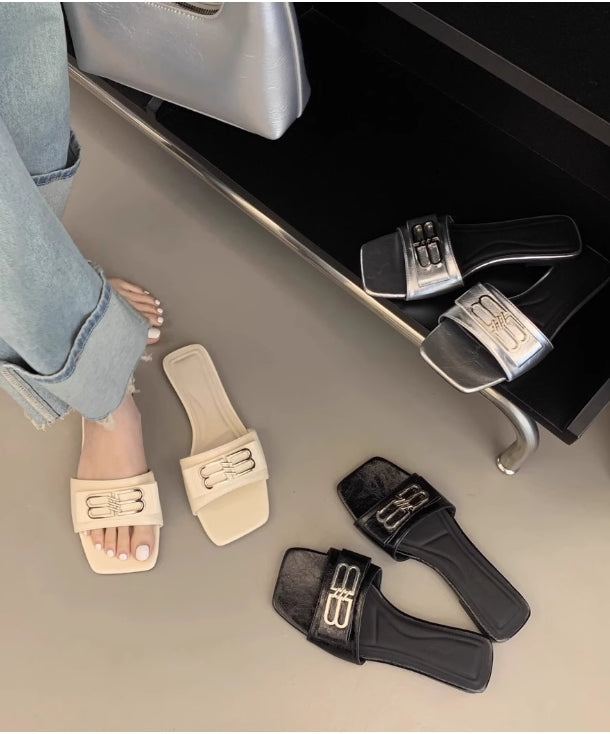 【shoes】スクエアトゥサンダルG21880