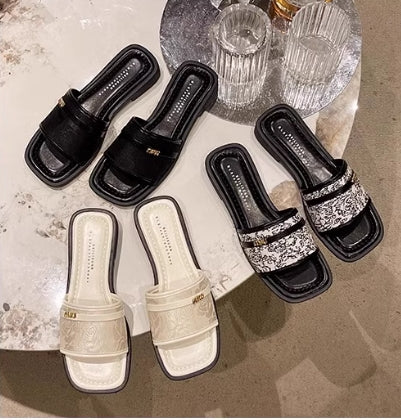 【shoes】3色選択可サンダルG21881