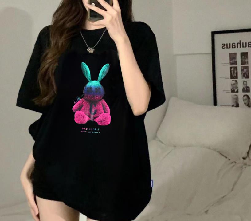 【tops】2色動物柄ＴシャツF7636