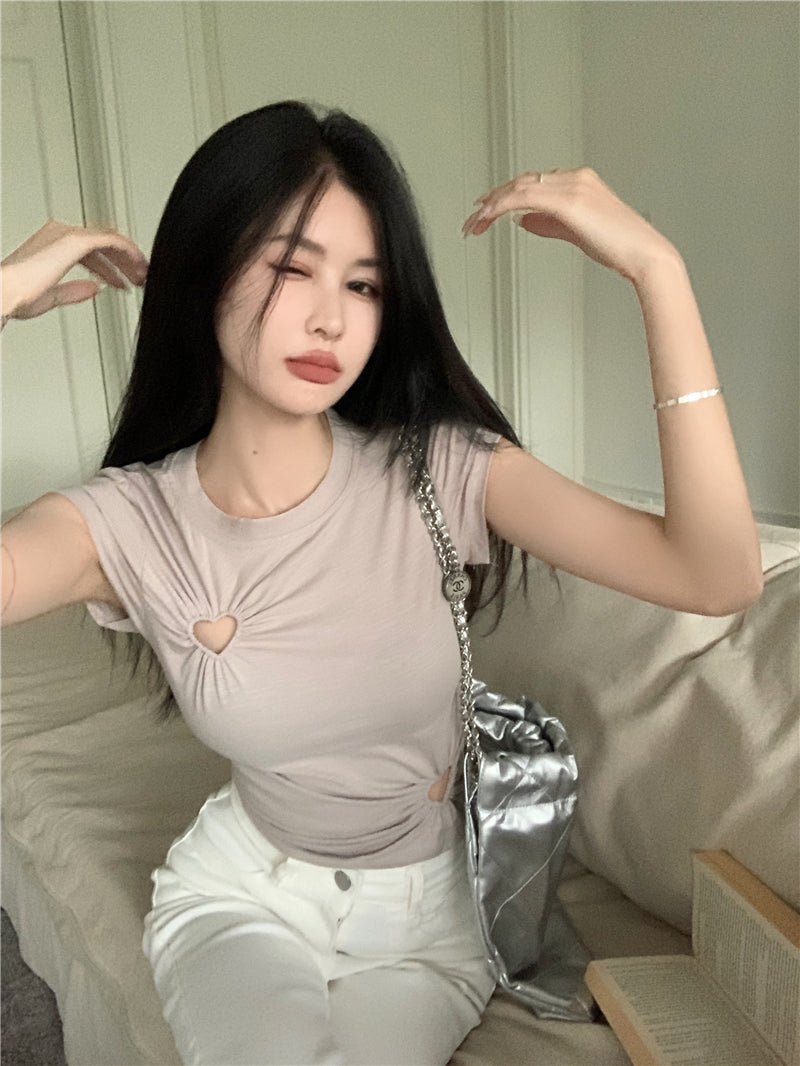 【tops】ラウンドネックハート柄TシャツG22063