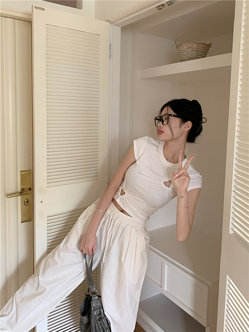 【tops】ラウンドネックハート柄TシャツG22063
